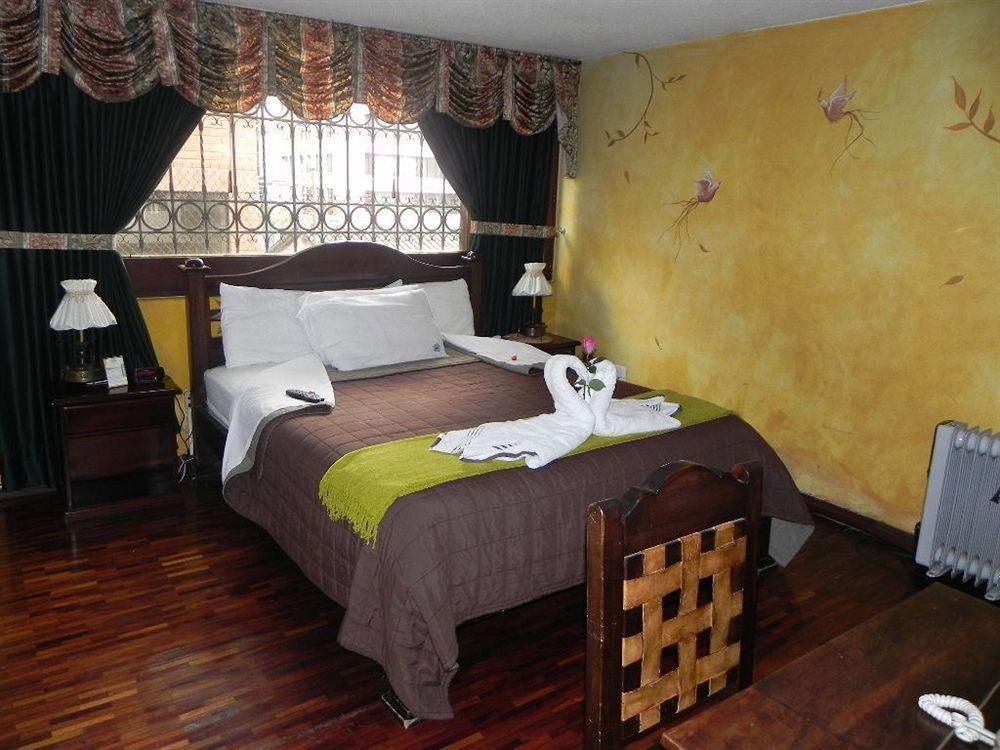 Hotel Nass Sol De Quito Exterior foto
